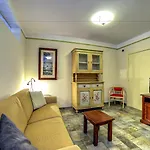 Borgo Grondaie 3* Siena