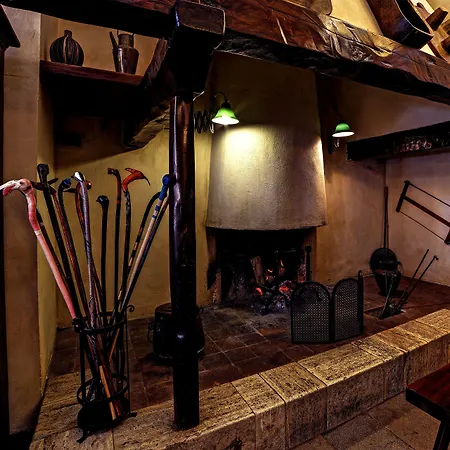 Apart Otel Borgo Grondaie Siena